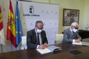 Conoce Castilla-La Mancha-Castilla-La Mancha destinará 42.000 € a Cruz Roja para la financiación de actuaciones de emergencias