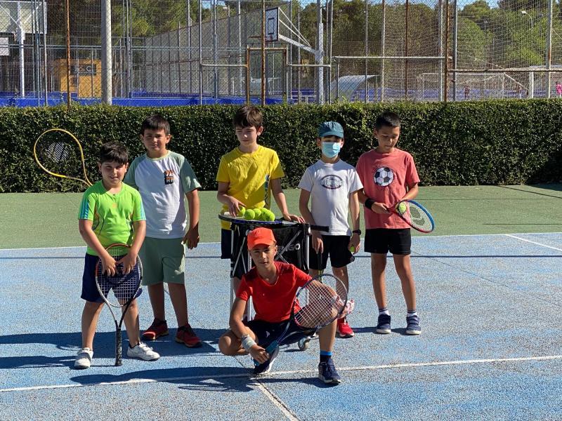 Conoce Castilla-La Mancha-El Campus de Verano de Tenis y Pádel de Alcázar completa las plazas ofertadas