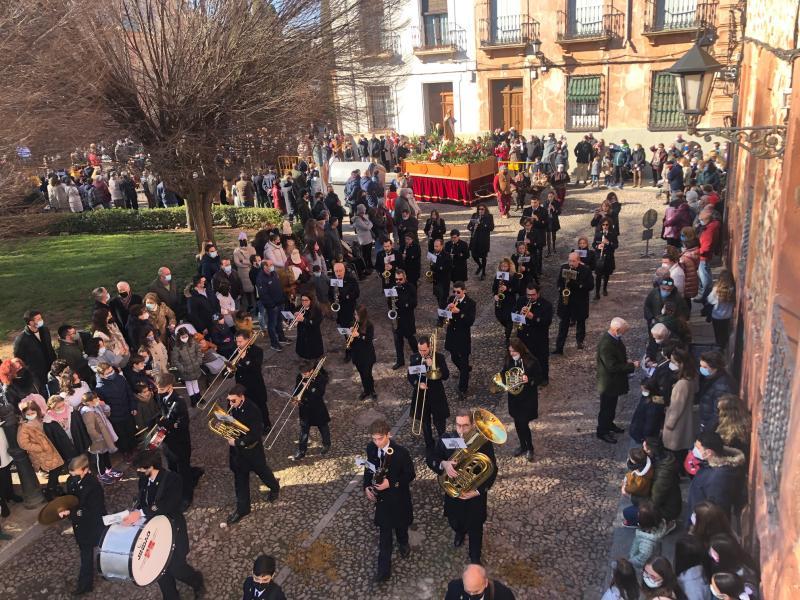 Conoce Castilla-La Mancha-San Antón desfila en procesión en Alcázar acompañado por sus animales y las mulillas
