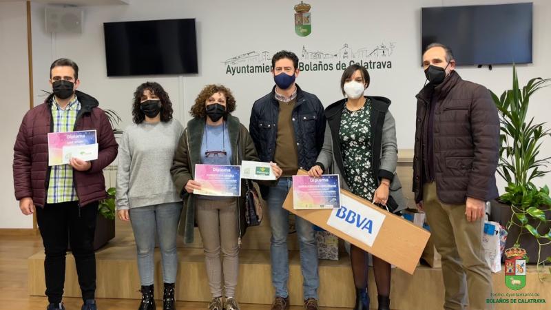 Conoce Castilla-La Mancha-El VII 'Concurso de Escaparates Navideños' del Ayuntamiento de Bolaños celebra su sorteo