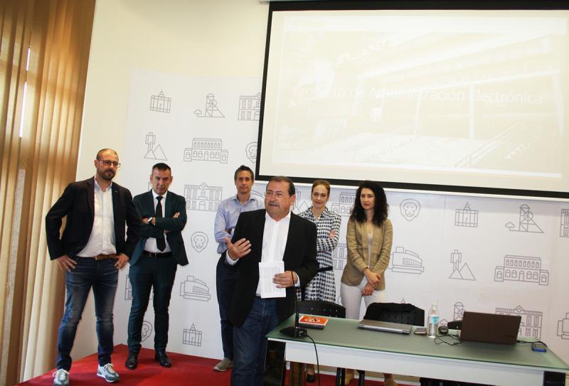 Conoce Castilla-La Mancha-El Ayuntamiento de Puertollano entra en la recta final hacia una nueva administración electrónica más moderna