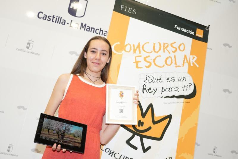 Conoce Castilla-La Mancha-Elsa López, alumna ganadora en Castilla-La Mancha del Concurso ‘¿Qué es un rey para ti?’