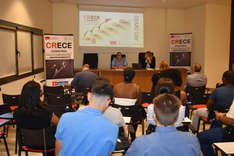 Conoce Castilla-La Mancha-El IMPEFE y la UCLM clausuran el I Programa de desarrollo de ideas empresariales 'CRECE' Ciudad Real