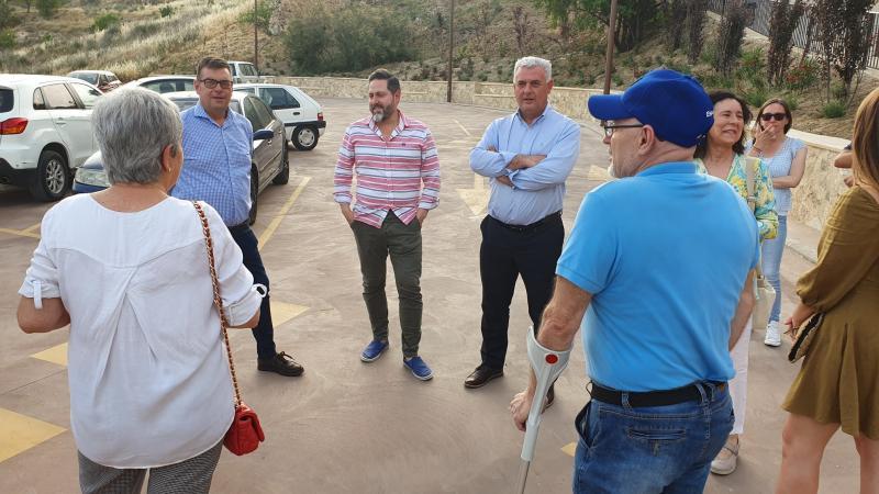 Conoce Castilla-La Mancha-Brihuega estrena un aparcamiento disuasorio de 56 plazas construido con fondos de la Diputación de Guadalajara
