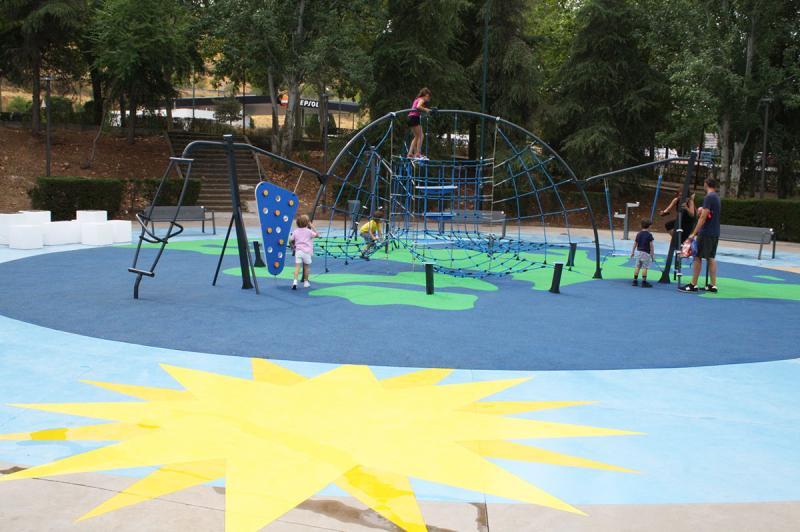 Conoce Castilla-La Mancha-Inaugurado el nuevo parque infantil del Recinto Ferial de Puertollano
