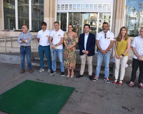 Conoce Castilla-La Mancha-Golpeo de bola simbólico por el próximo Campeonato de España de Golf en Ciudad Real